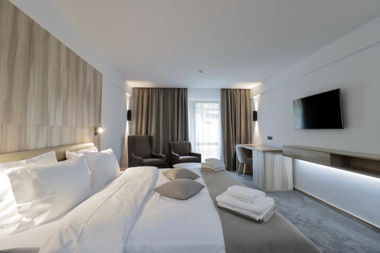 Yaremche Club Hotel Bagian luar foto
