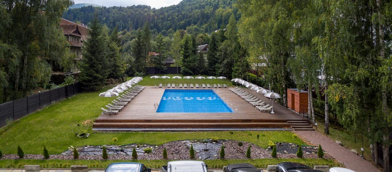 Yaremche Club Hotel Bagian luar foto