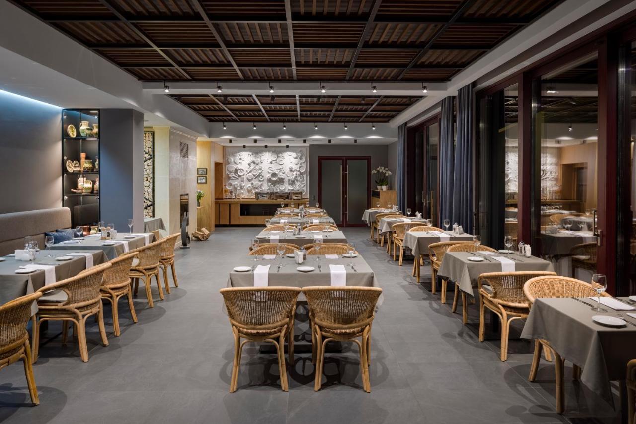 Yaremche Club Hotel Bagian luar foto