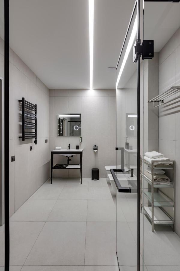 Yaremche Club Hotel Bagian luar foto