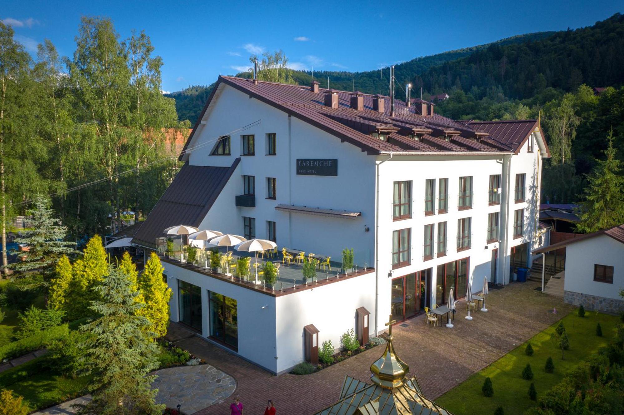 Yaremche Club Hotel Bagian luar foto